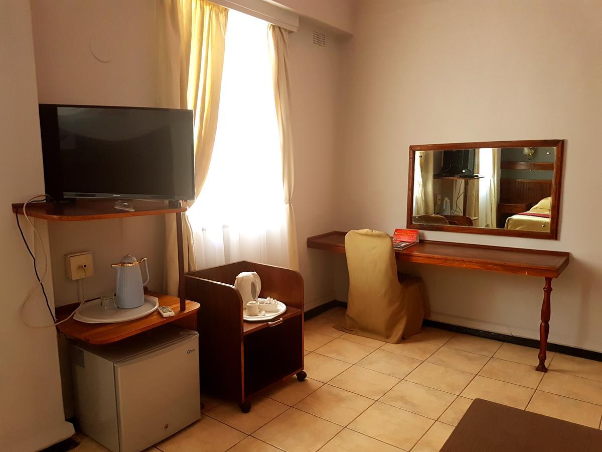 The Lusaka Hotel 외부 사진